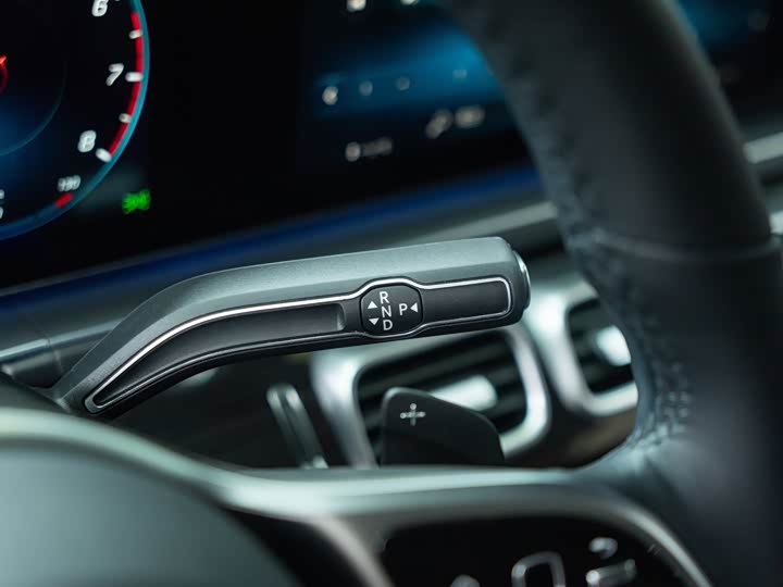 Фото 32 - Mercedes-Benz GLE-Class