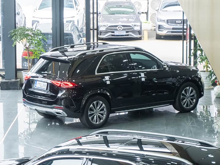 Фото 7 - Mercedes-Benz GLE-Class