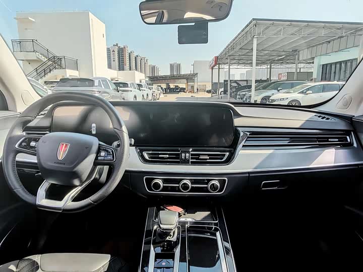 Фото 11 - Hongqi HS5