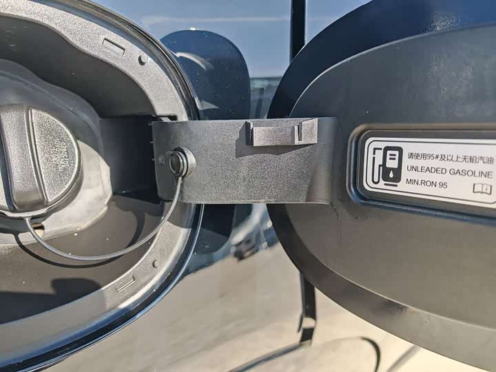 Фото 20 - Hongqi HS5