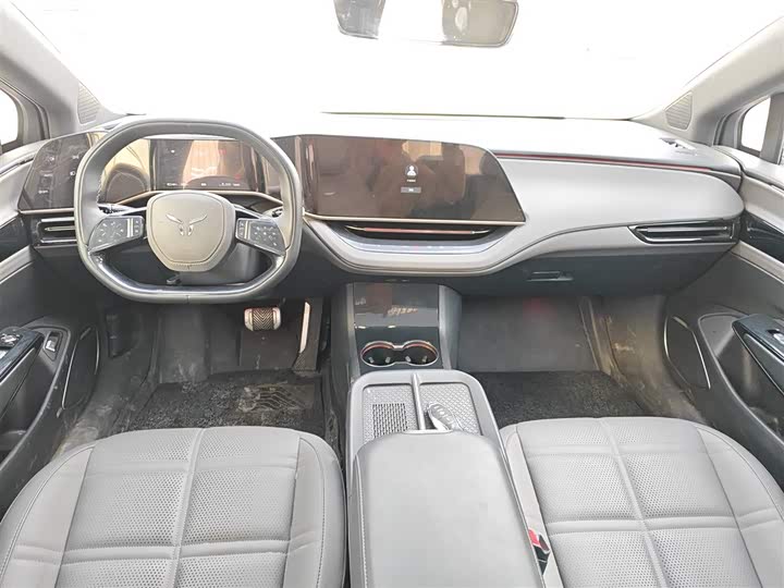 Фото 10 - Hongqi EH7