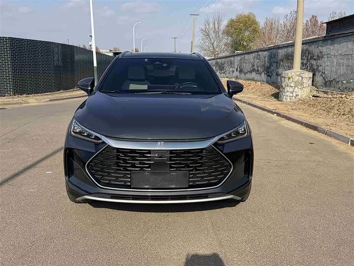 Фото 17 - BYD Tang Hybrid/EV