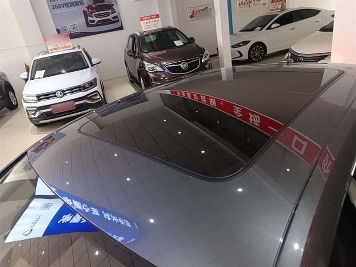 Фото 27 - Audi A4L