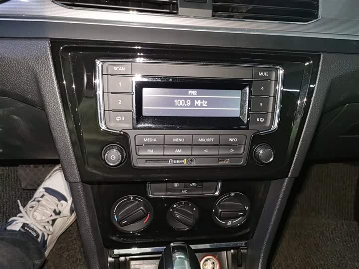 Фото 13 - Volkswagen Bora