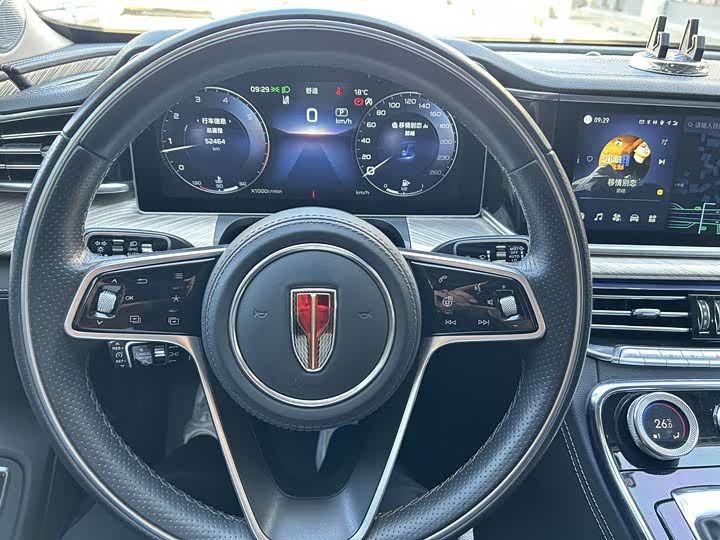 Фото 20 - Hongqi H9