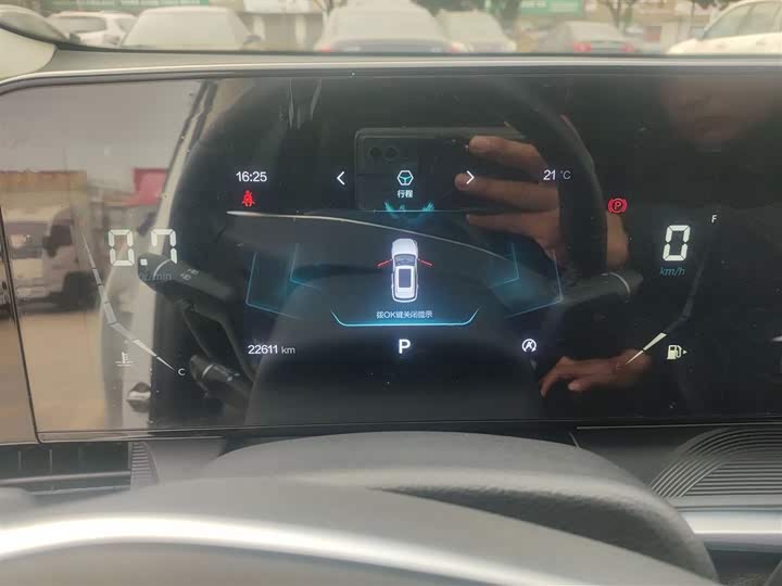 Фото 12 - Bestune T55