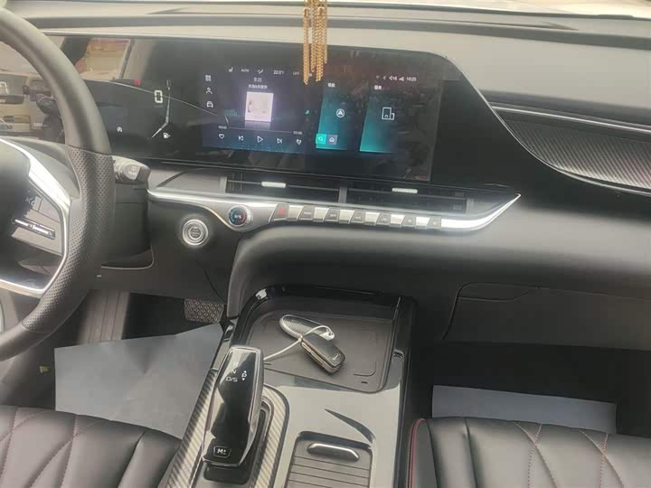 Фото 13 - Bestune T55