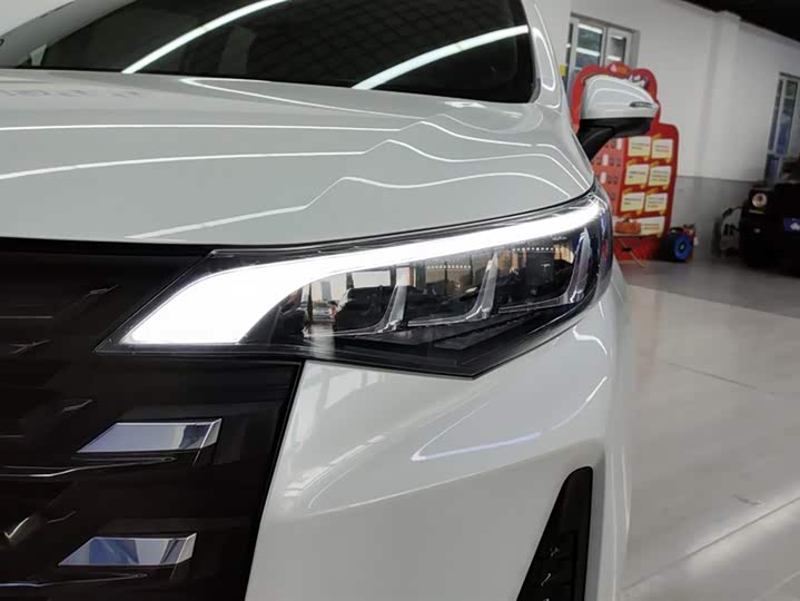 Фото 5 - GAC Trumpchi M6