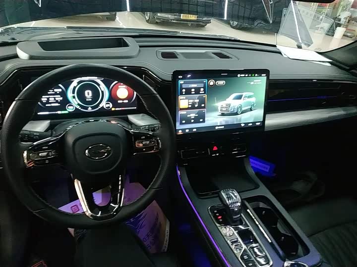 Фото 10 - GAC Trumpchi GS8