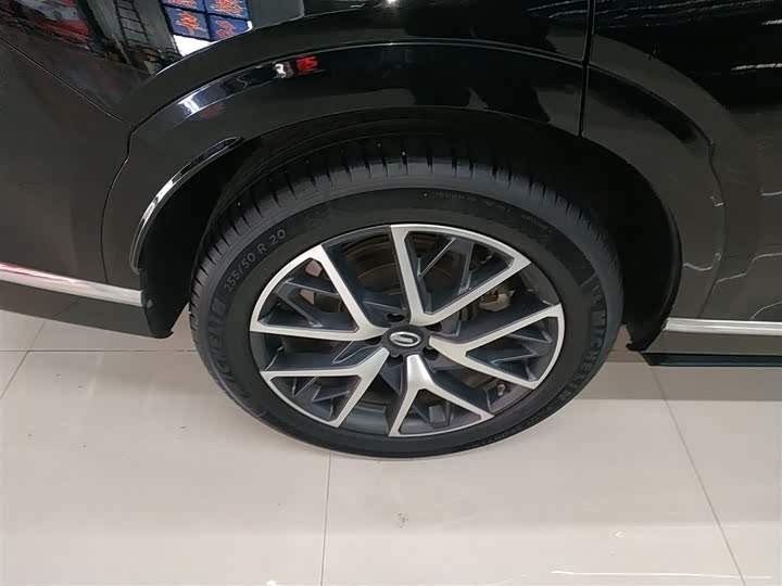 Фото 26 - GAC Trumpchi GS8