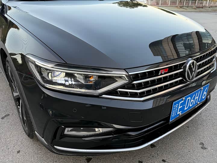 Фото 11 - Volkswagen Magotan