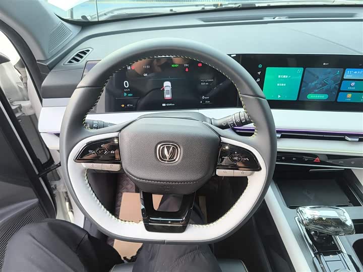 Фото 11 - Changan CS75 Plus iDD