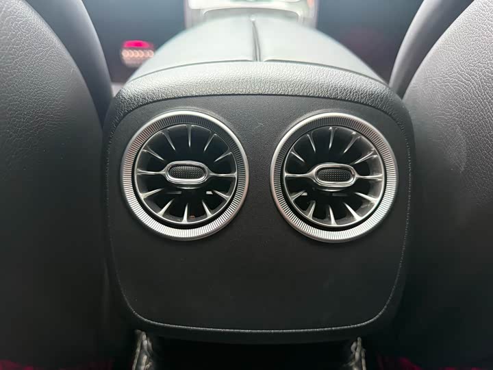 Фото 20 - Mercedes-Benz E-Class AMG