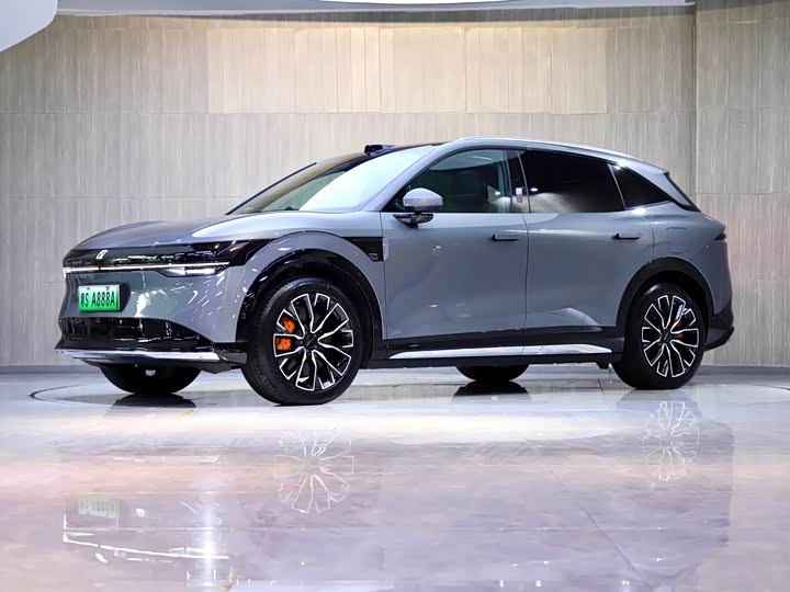 Фото 1 - Zeekr 7X