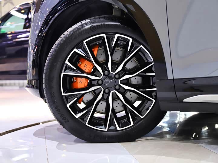 Фото 10 - Zeekr 7X