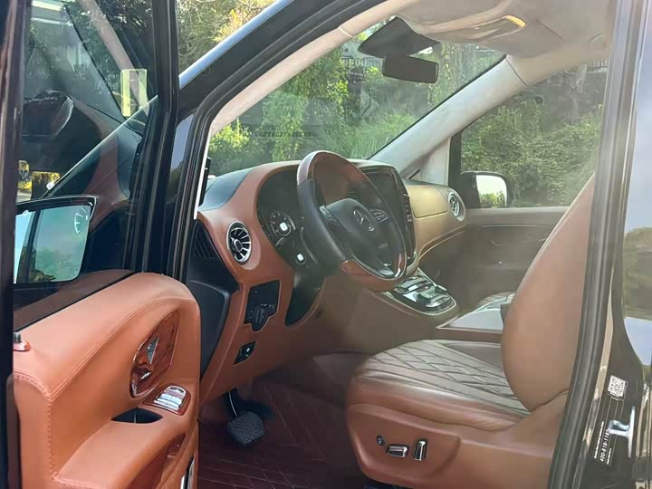 Фото 4 - Mercedes-Benz Vito