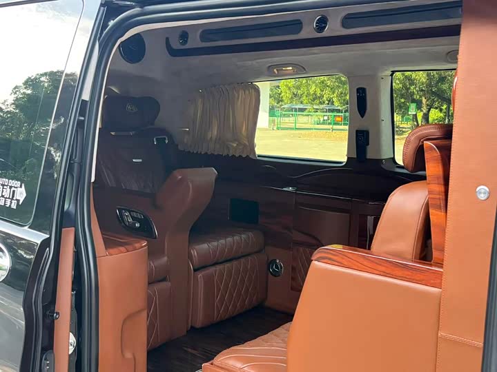 Фото 7 - Mercedes-Benz Vito