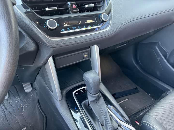 Фото 10 - Toyota Frontlander