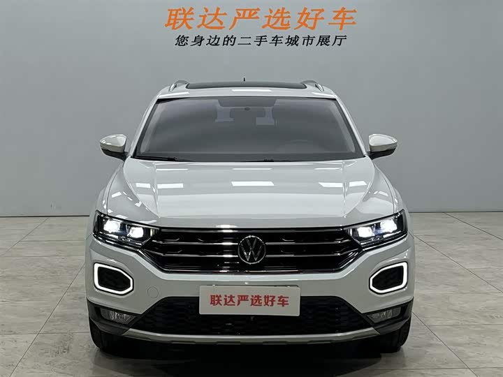 Фото 21 - Volkswagen T-Roc