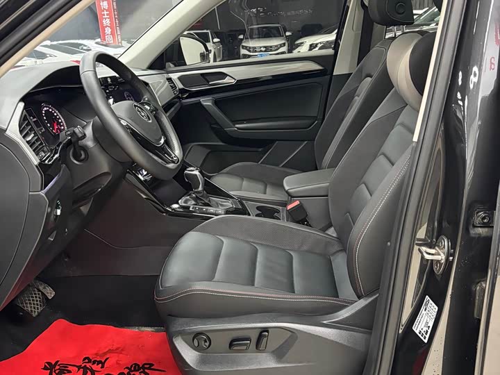 Фото 9 - Volkswagen Tayron