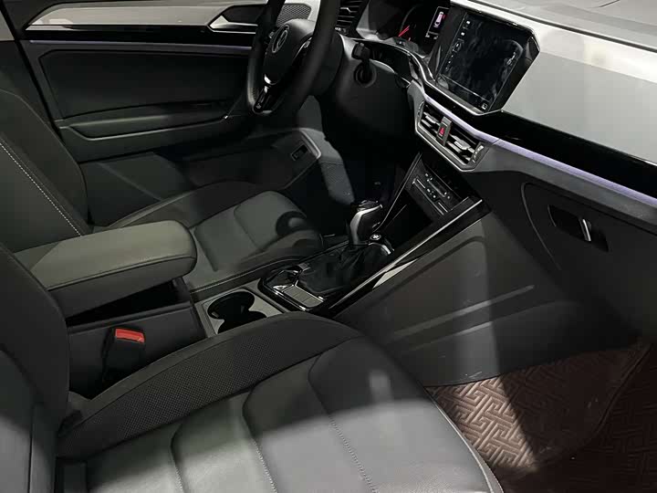 Фото 9 - Volkswagen Tayron