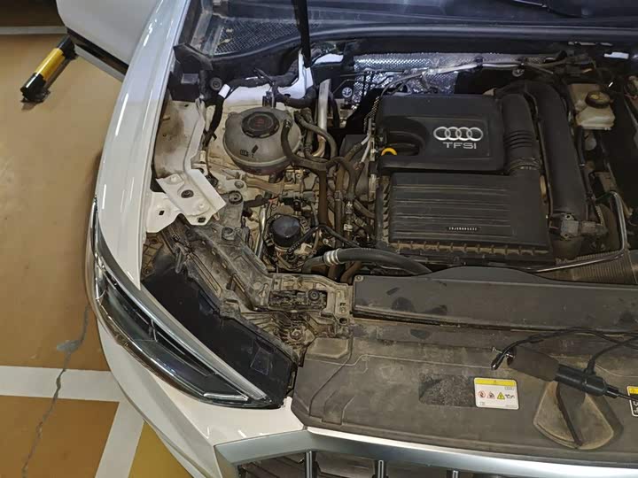 Фото 21 - Audi Q3