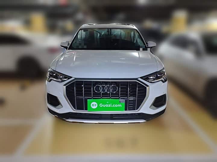 Фото 24 - Audi Q3