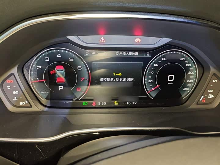 Фото 4 - Audi Q3