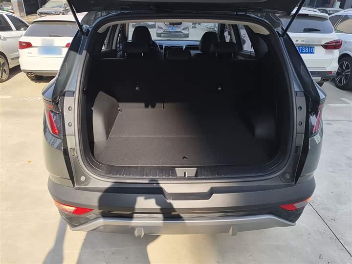 Фото 19 - Hyundai Tucson L