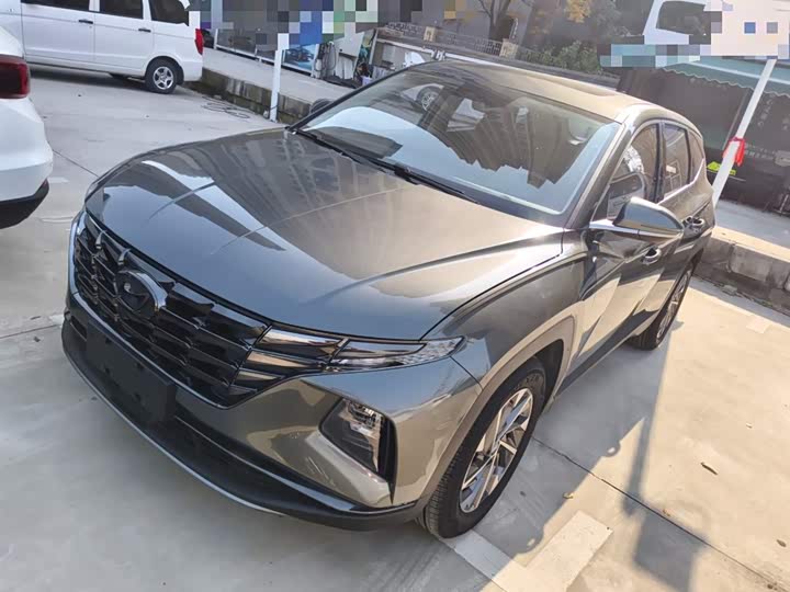 Фото 2 - Hyundai Tucson L