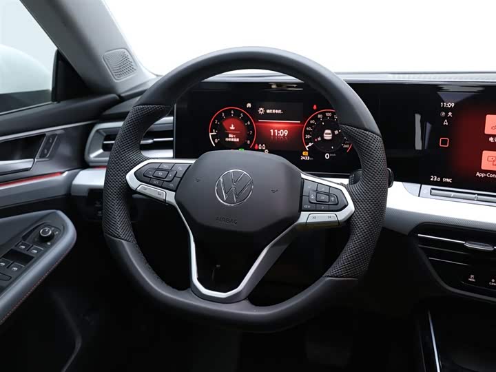 Фото 16 - Volkswagen Lamando L