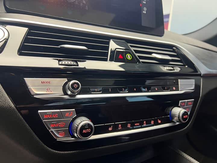 Фото 12 - BMW 5 Series