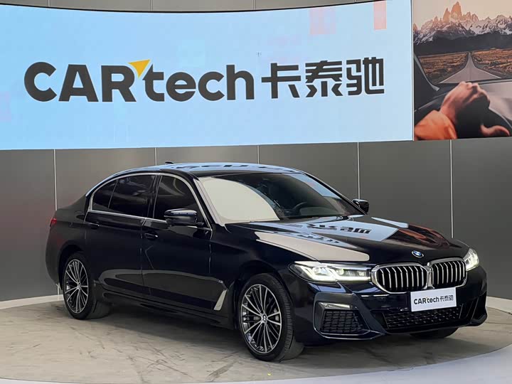 Фото 3 - BMW 5 Series