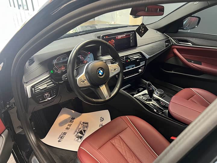 Фото 7 - BMW 5 Series