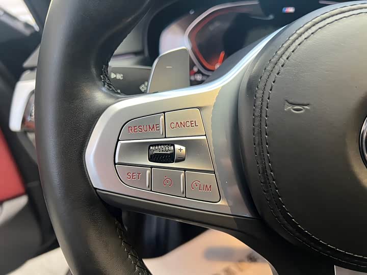 Фото 8 - BMW 5 Series