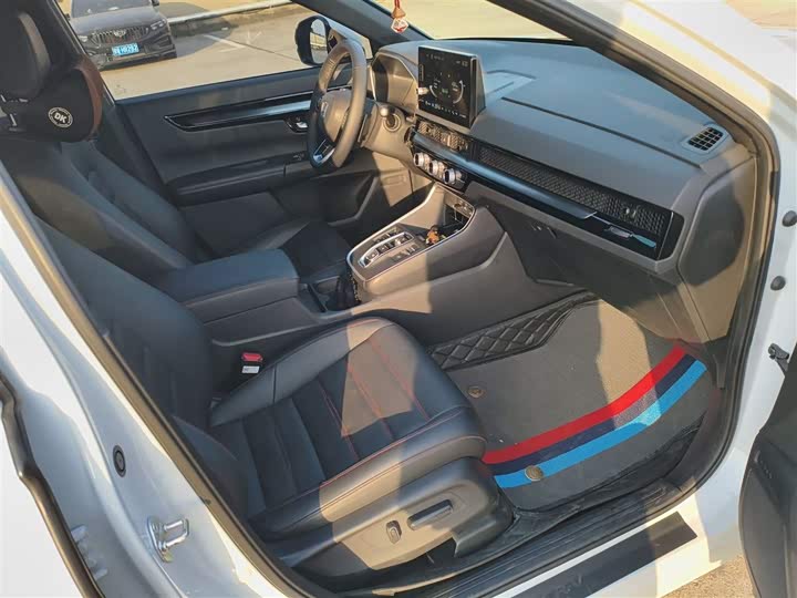 Фото 24 - Honda CR-V