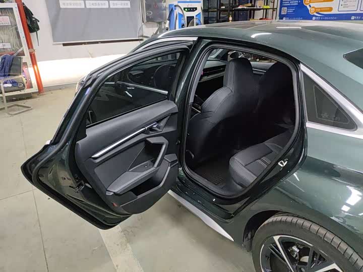 Фото 2 - Audi A3