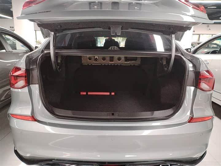 Фото 18 - Chevrolet Monza