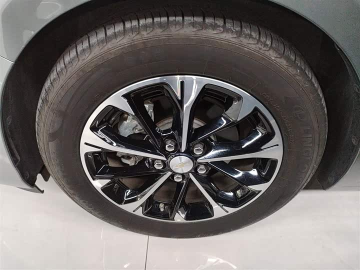 Фото 22 - Chevrolet Monza