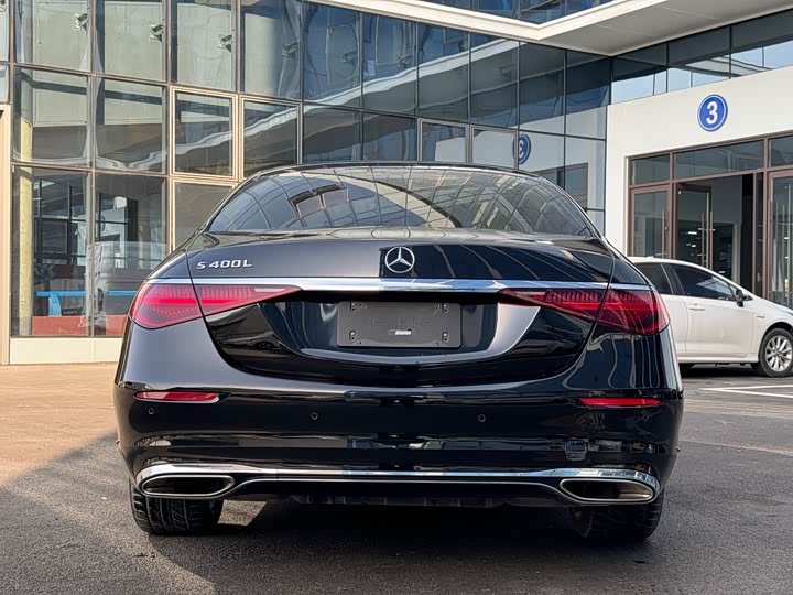 Фото 4 - Mercedes-Benz S-Class