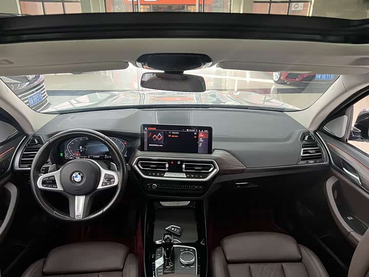 Фото 17 - BMW X3