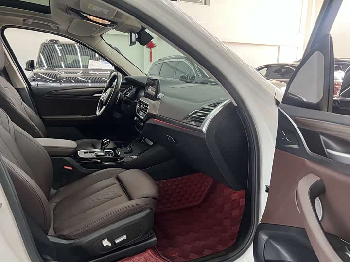 Фото 19 - BMW X3