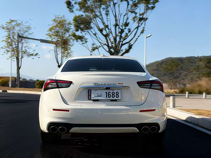 Фото 6 - Maserati Ghibli