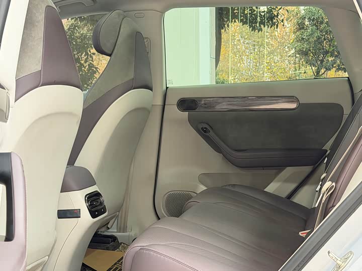 Фото 11 - Leapmotor C11