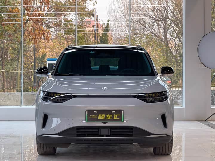 Фото 2 - Leapmotor C11