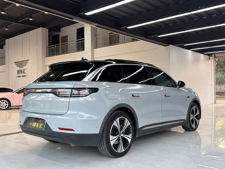 Фото 6 - Leapmotor C11