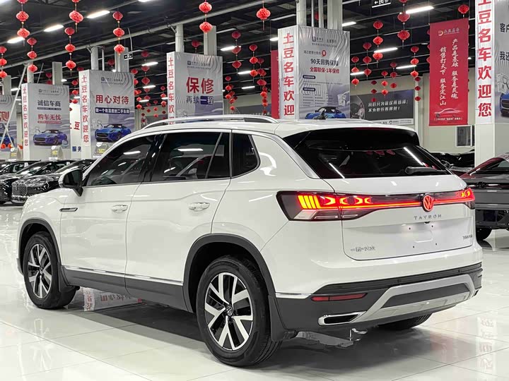 Фото 15 - Volkswagen Tayron