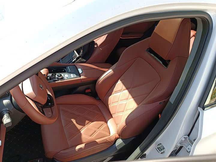 Фото 15 - Changan CS75 Plus