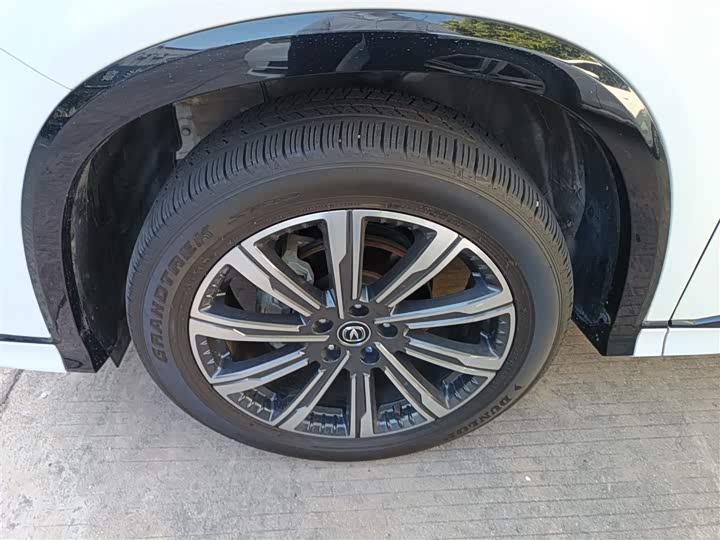 Фото 23 - Changan CS75 Plus