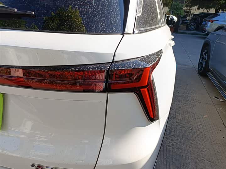 Фото 8 - Changan CS75 Plus